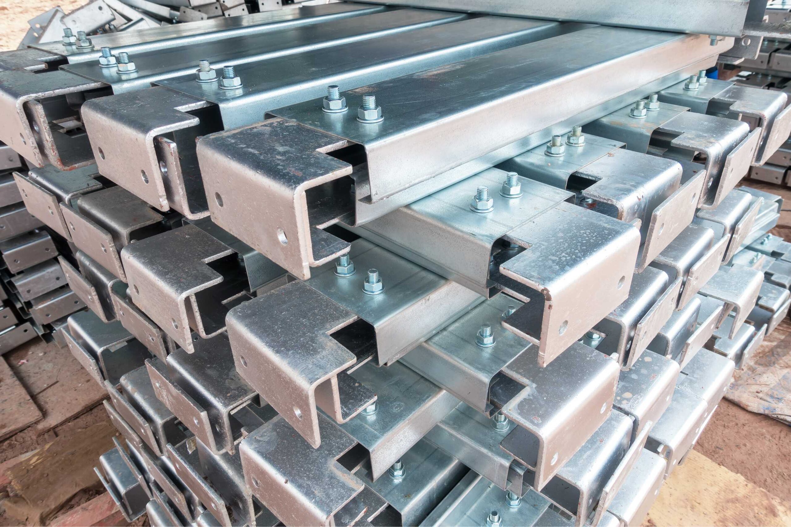 IPE 220 balken in verschillende afmetingen IPE 220 balken in verschillende afmetingen